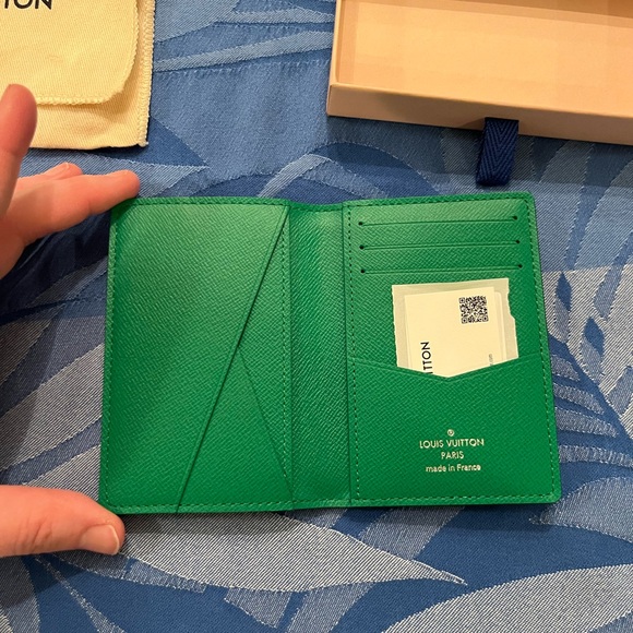 Louis Vuitton green tiagarama green pocket organizer NEW - Picture 9 of 13